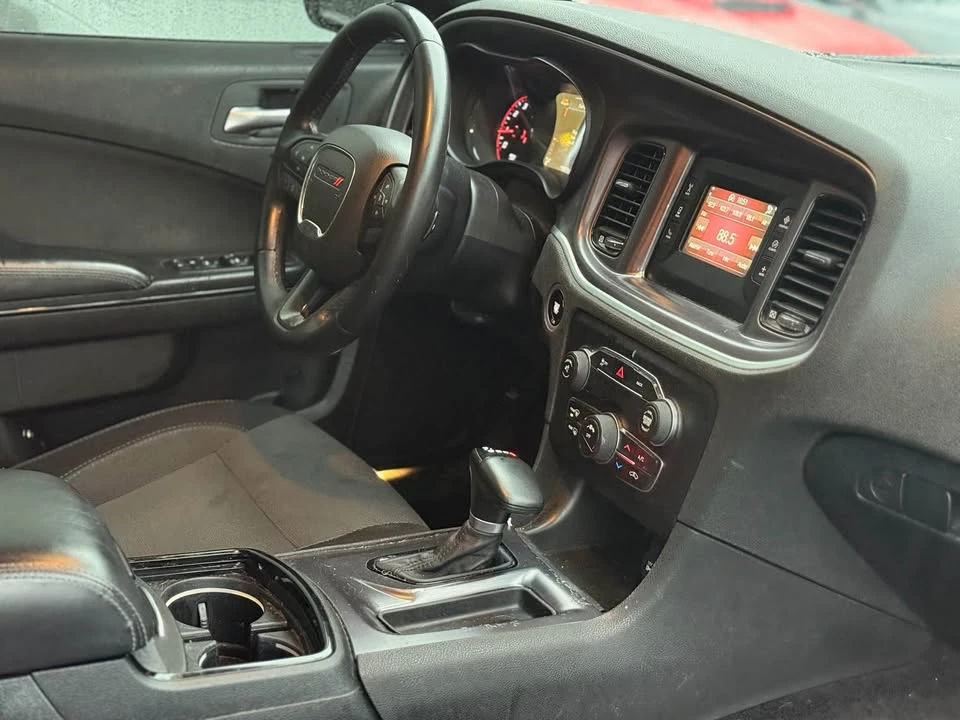 2016 Dodge Charger 7th Gen - Image 16 of 18