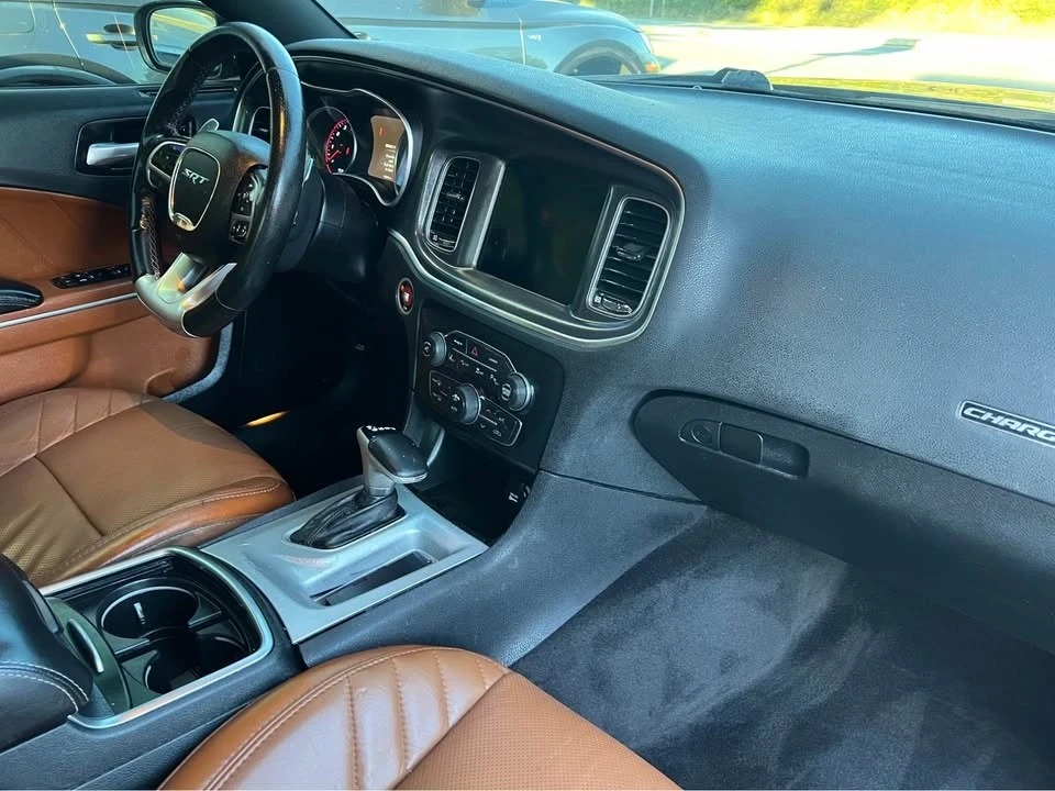 2016 Dodge Charger SRT & 392 7th Gen - Image 11 of 19