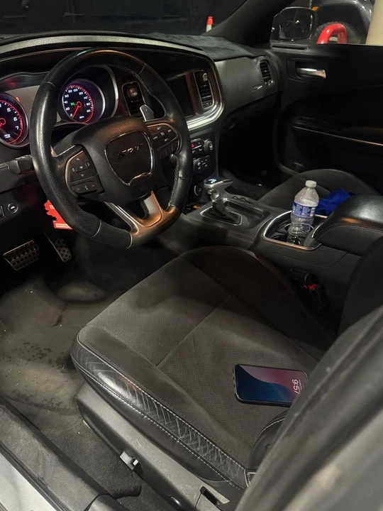 2016 Dodge Charger SRT & 392 7th Gen - Image 4 of 6