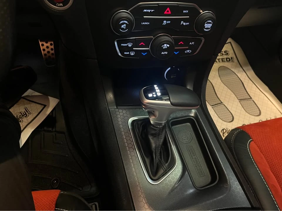 2016 Dodge Charger SRT & 392 7th Gen - Image 11 of 16