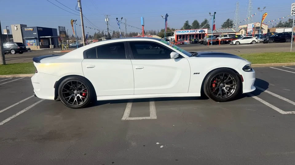 2016 Dodge Charger SRT & 392 7th Gen - Image 6 of 14