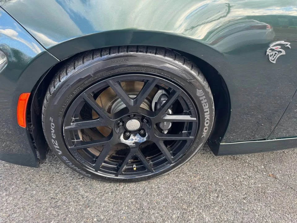 2016 Dodge Charger SRT Hellcat 7th Gen - Image 10 of 20