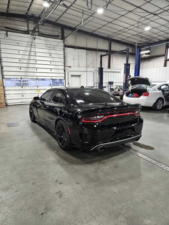 2016 Dodge Charger SRT Hellcat 7th Gen - Image 2 of 20
