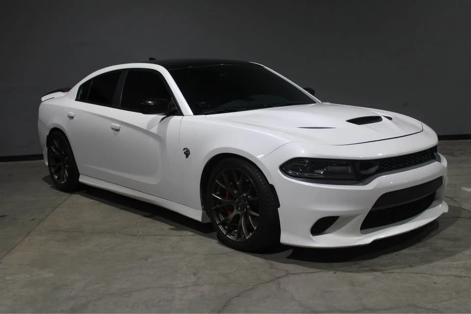 2016 Dodge Charger SRT Hellcat 7th Gen - Image 4 of 11