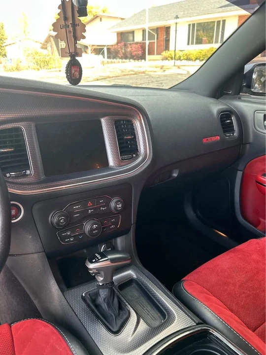 2016 Dodge Charger SRT Hellcat 7th Gen - Image 14 of 15