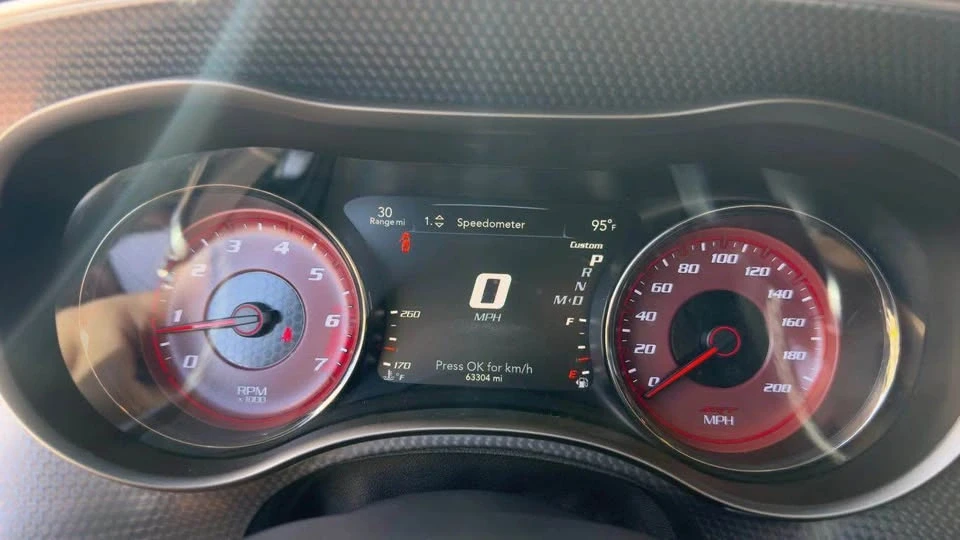 2016 Dodge Charger SRT Hellcat 7th Gen - Image 14 of 15