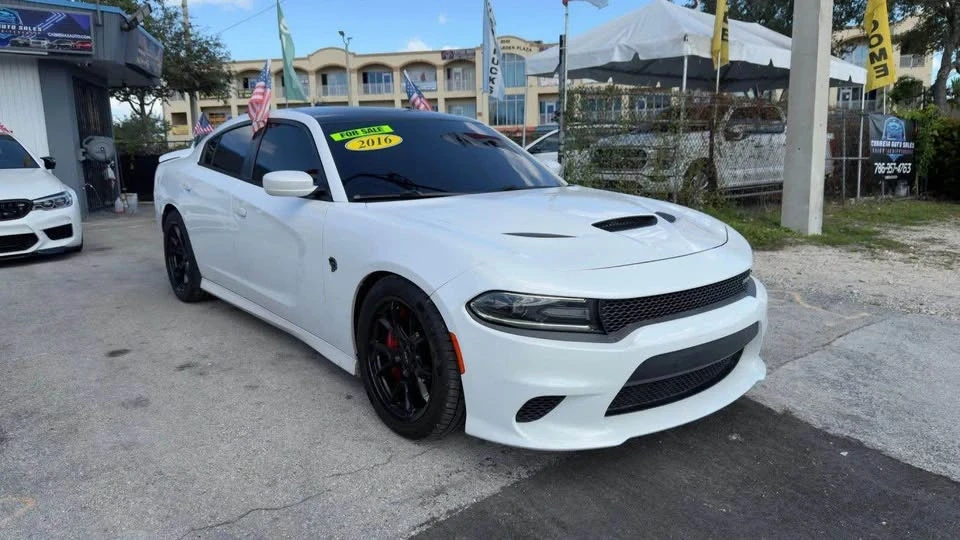 2016 Dodge Charger SRT Hellcat 7th Gen - Image 3 of 15