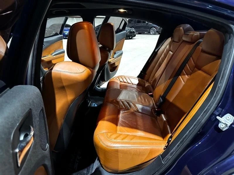 2016 Dodge Charger SRT Hellcat 7th Gen - Image 18 of 20