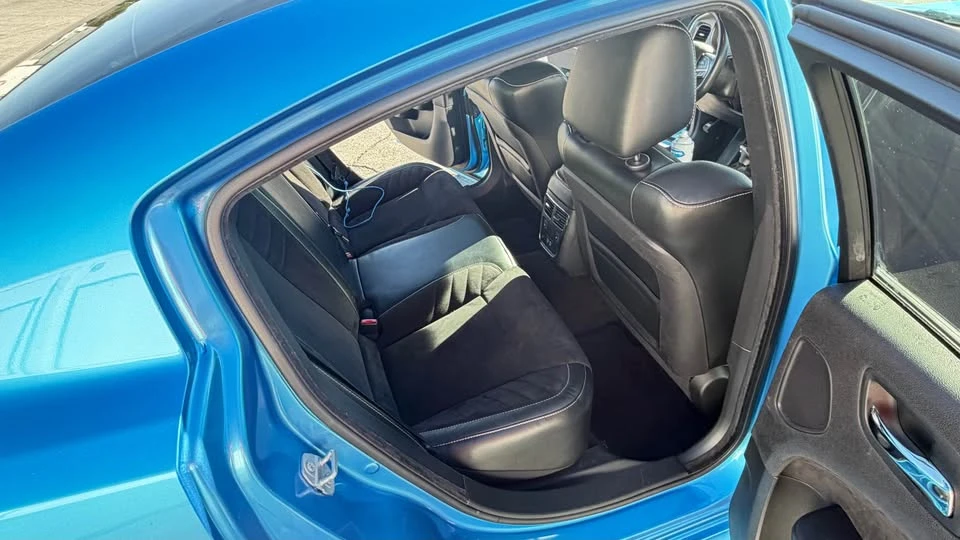 2016 Dodge Charger SRT Hellcat 7th Gen - Image 7 of 17
