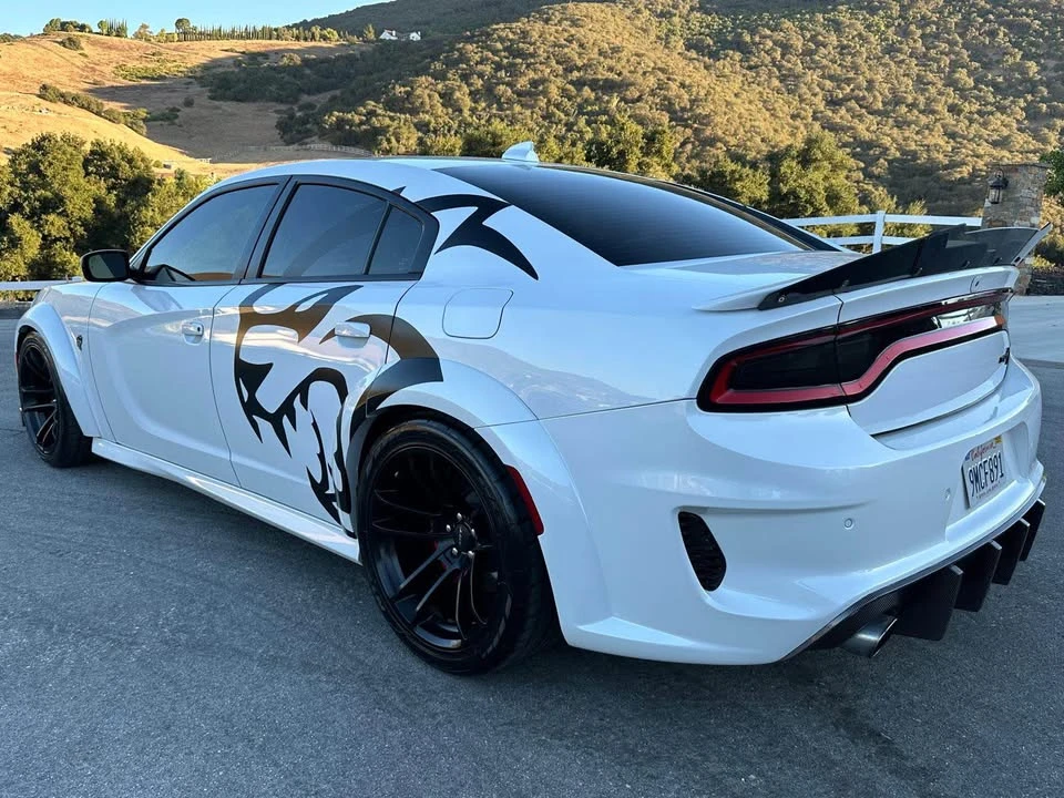 2016 Dodge Charger SRT Hellcat 7th Gen - Image 3 of 18