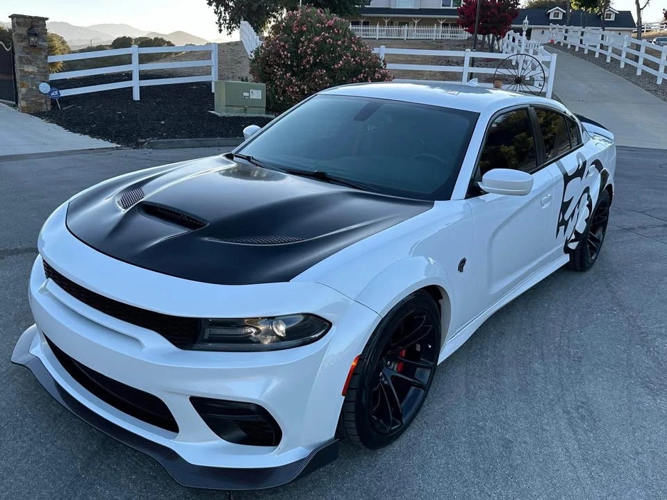 2016 Dodge Charger SRT Hellcat 7th Gen - Image 9 of 18