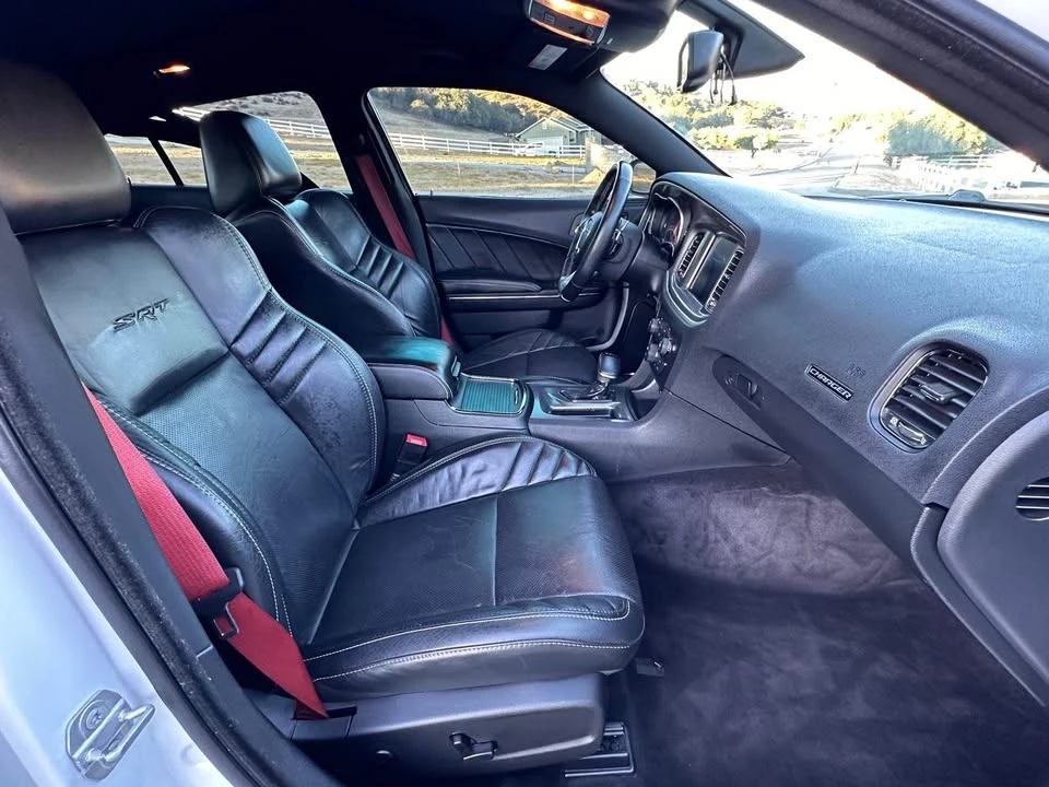 2016 Dodge Charger SRT Hellcat 7th Gen - Image 15 of 18