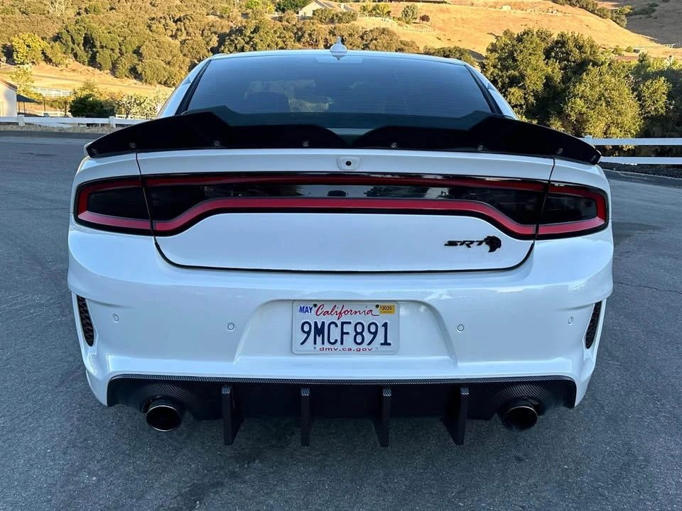 2016 Dodge Charger SRT Hellcat 7th Gen - Image 4 of 18