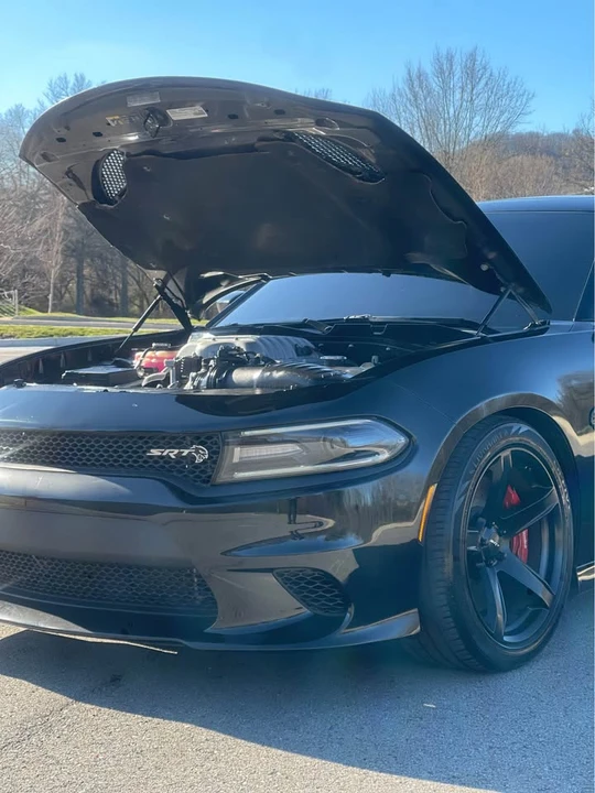 2016 Dodge Charger SRT Hellcat 7th Gen - Image 5 of 19