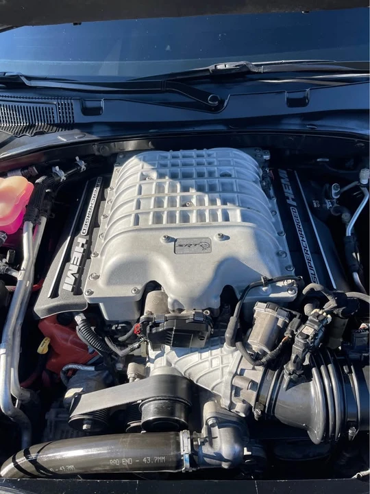 2016 Dodge Charger SRT Hellcat 7th Gen - Image 4 of 19