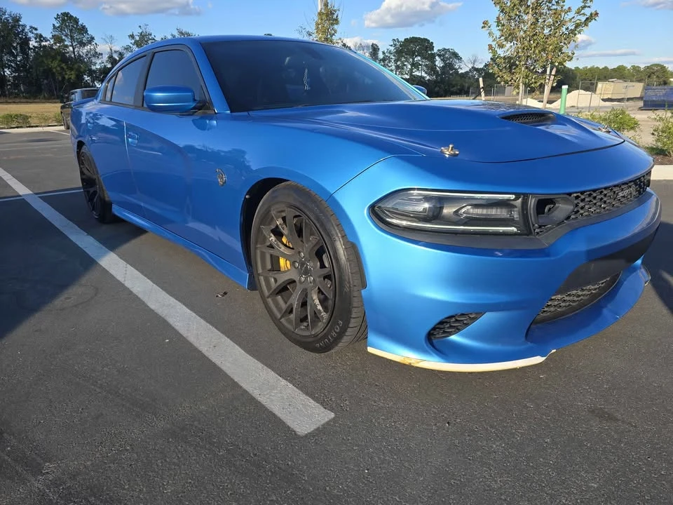 2016 Dodge Charger SRT Hellcat 7th Gen - Image 4 of 12