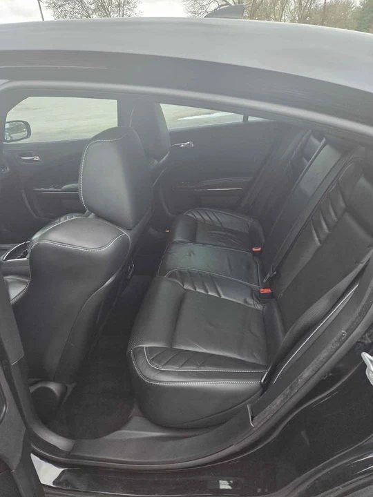2016 Dodge Charger SRT Hellcat 7th Gen - Image 6 of 11