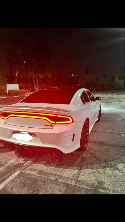 2016 Dodge Charger SRT Hellcat 7th Gen - Image 5 of 5