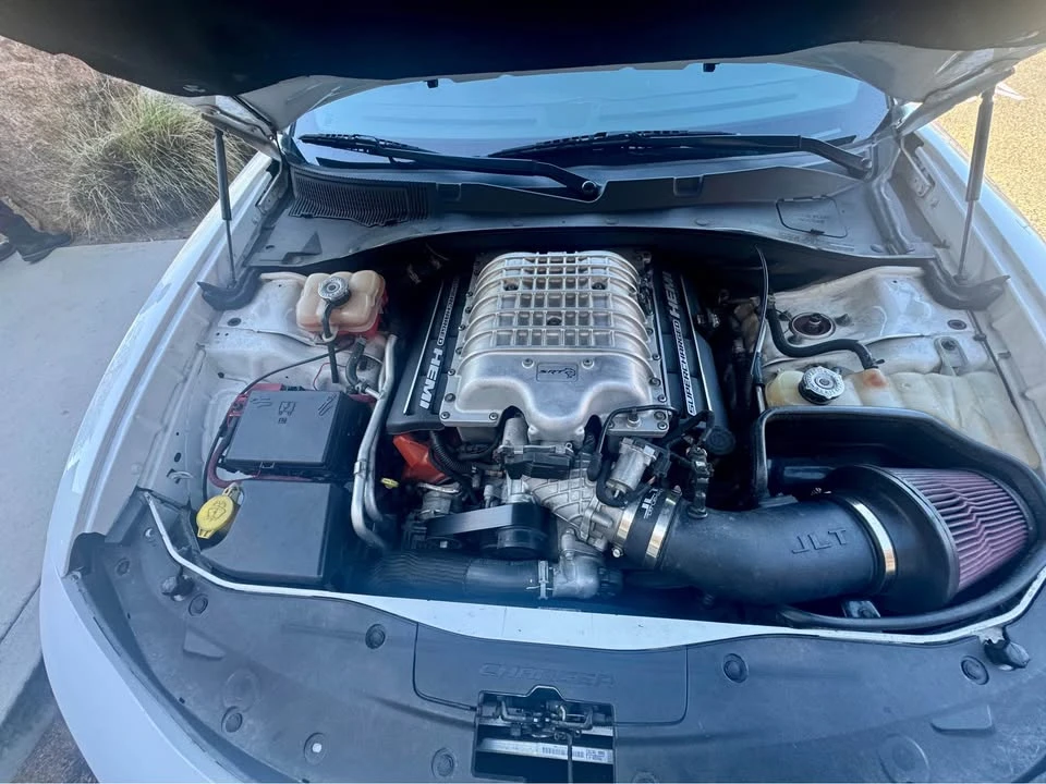 2016 Dodge Charger SRT Hellcat 7th Gen - Image 6 of 7