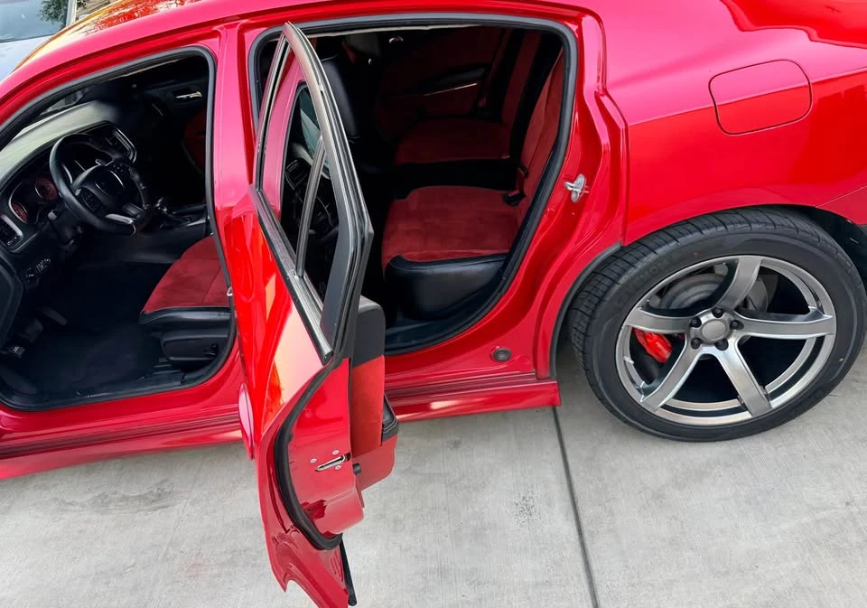 2016 Dodge Charger SRT Hellcat 7th Gen - Image 3 of 13
