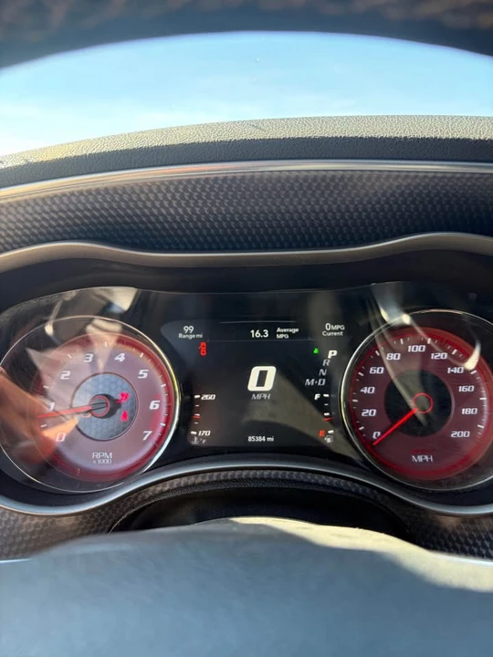 2016 Dodge Charger SRT Hellcat 7th Gen - Image 7 of 11