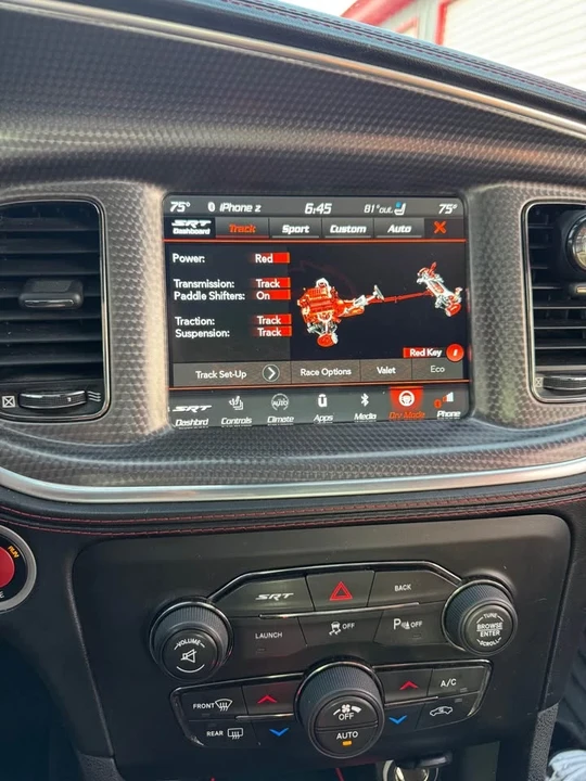 2016 Dodge Charger SRT Hellcat 7th Gen - Image 7 of 14