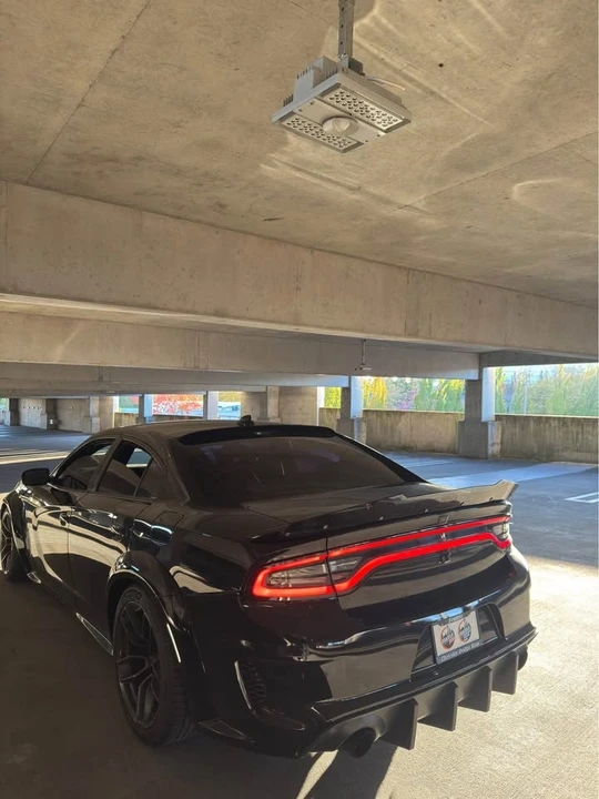 2016 Dodge Charger SRT Hellcat 7th Gen - Image 2 of 18