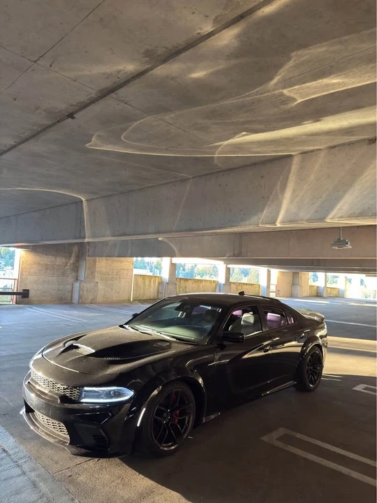 2016 Dodge Charger SRT Hellcat 7th Gen - Image 7 of 18