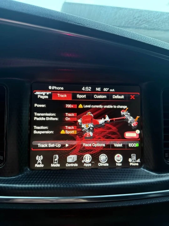 2016 Dodge Charger SRT Hellcat 7th Gen - Image 13 of 17