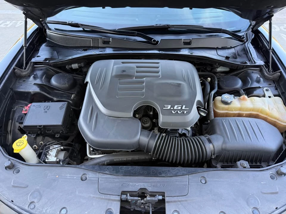 2016 Dodge Charger 7th Gen - Image 12 of 12