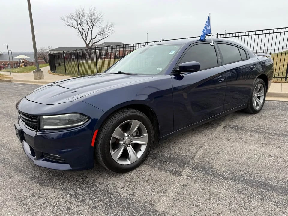 2016 Dodge Charger 7th Gen - Image 16 of 17