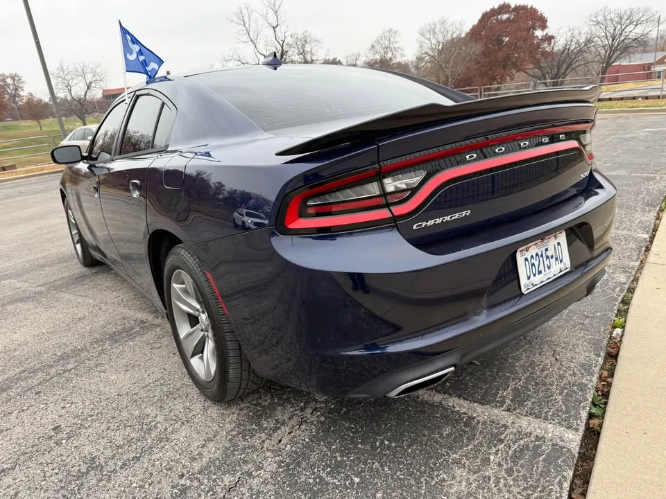 2016 Dodge Charger 7th Gen - Image 8 of 17