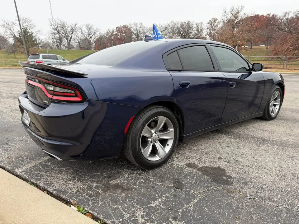2016 Dodge Charger 7th Gen - Image 7 of 17
