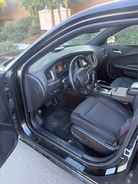 2016 Dodge Charger 7th Gen - Image 16 of 17