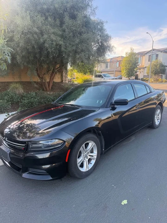2016 Dodge Charger 7th Gen - Image 2 of 17