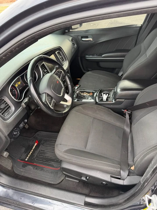 2016 Dodge Charger 7th Gen - Image 8 of 9