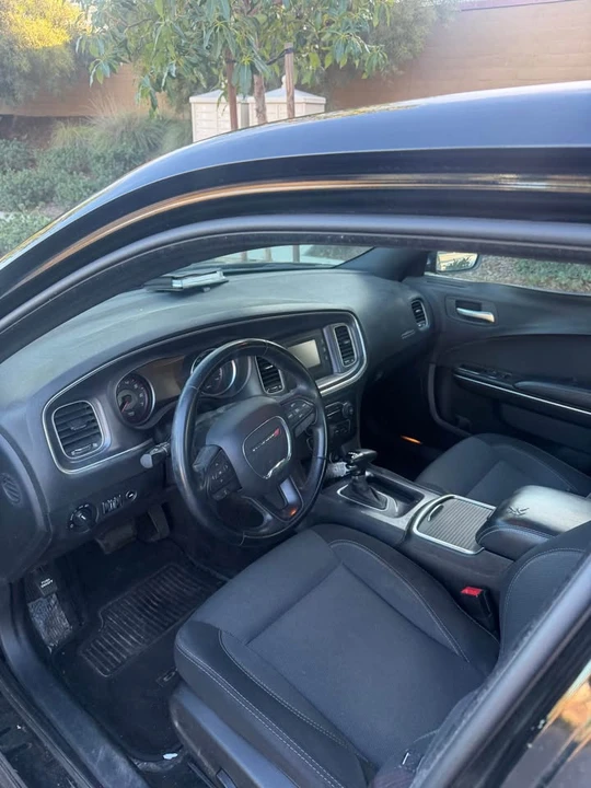 2016 Dodge Charger 7th Gen - Image 14 of 17