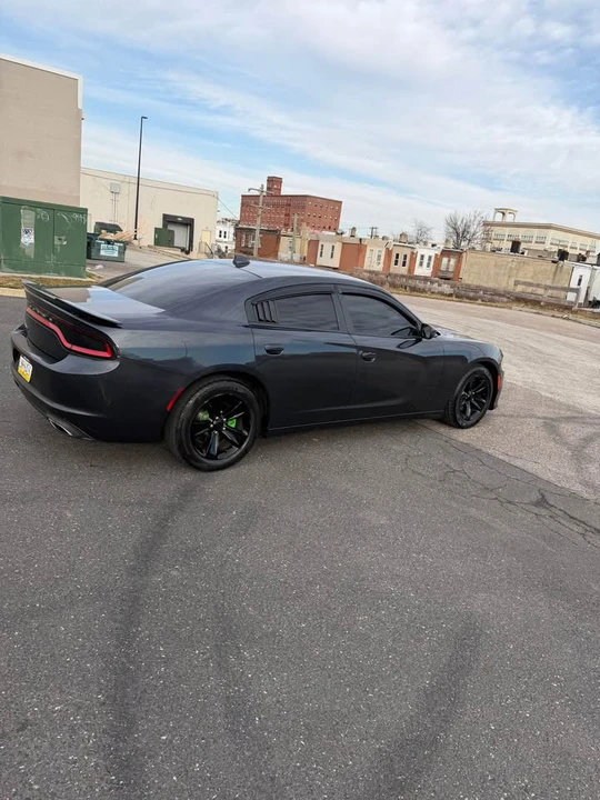 2016 Dodge Charger 7th Gen - Image 3 of 9