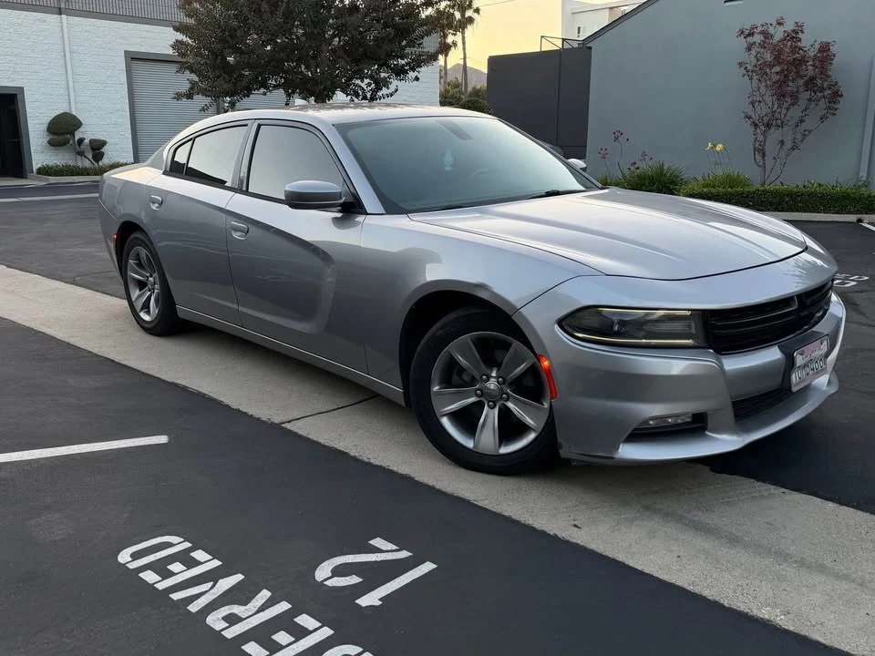 2016 Dodge Charger 7th Gen - Image 5 of 13