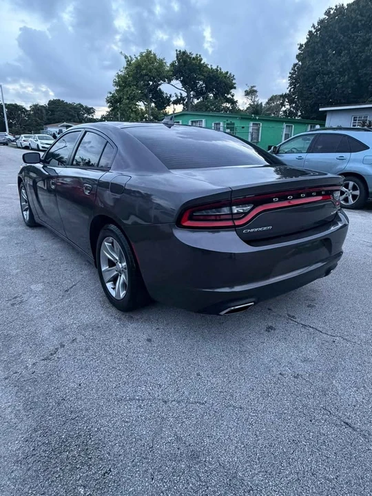 2016 Dodge Charger 7th Gen - Image 6 of 10