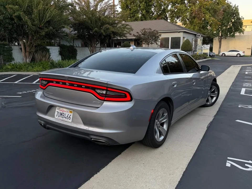 2016 Dodge Charger 7th Gen - Image 3 of 13
