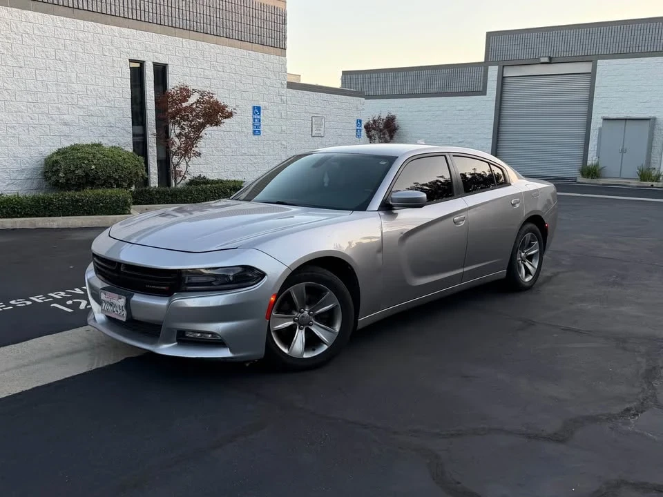 2016 Dodge Charger 7th Gen - Image 2 of 13