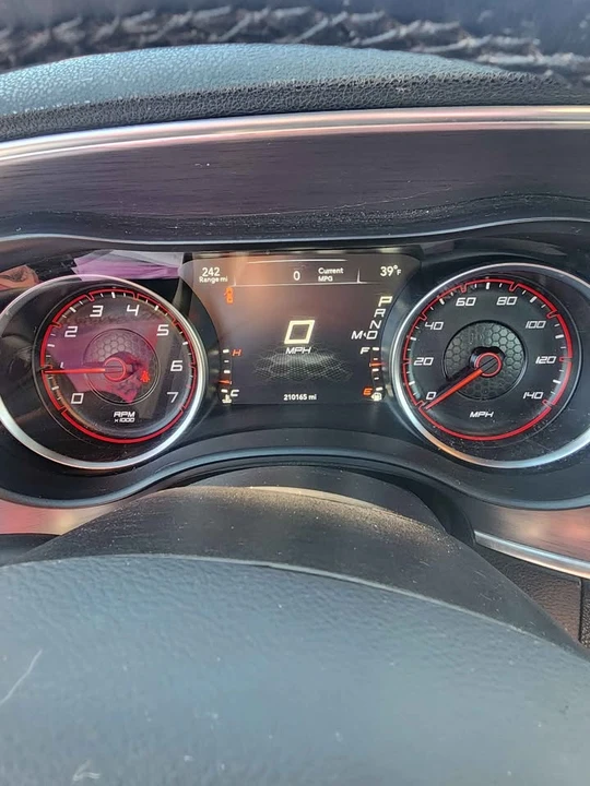 2016 Dodge Charger 7th Gen - Image 2 of 19
