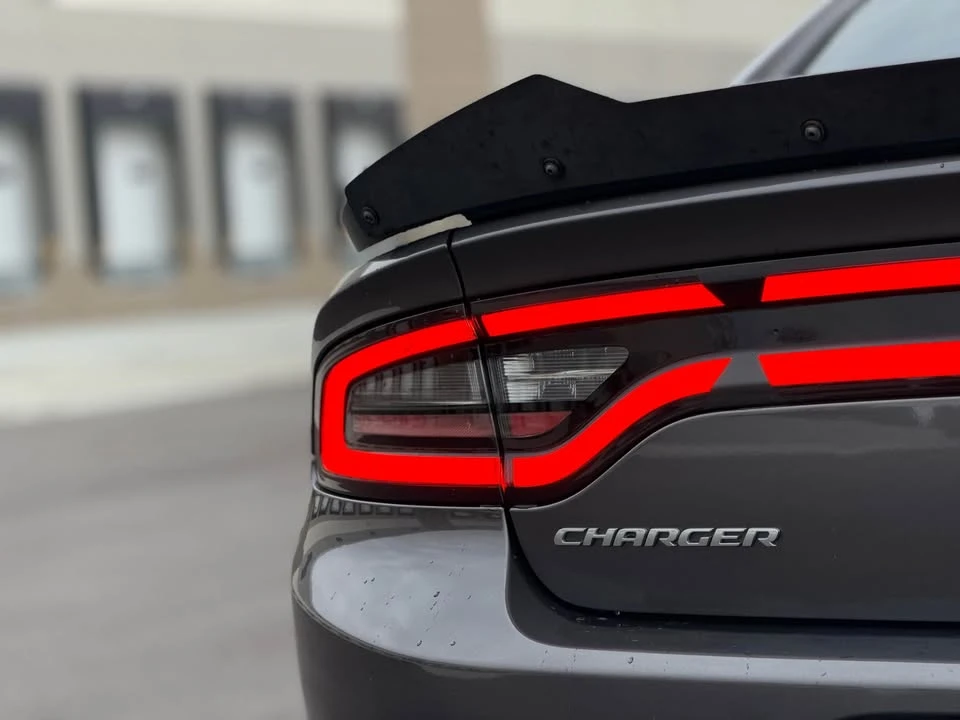 2016 Dodge Charger 7th Gen - Image 14 of 19