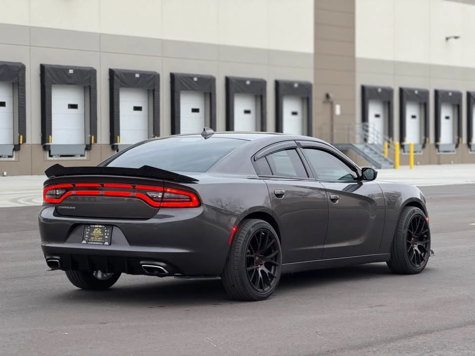 2016 Dodge Charger 7th Gen - Image 9 of 19