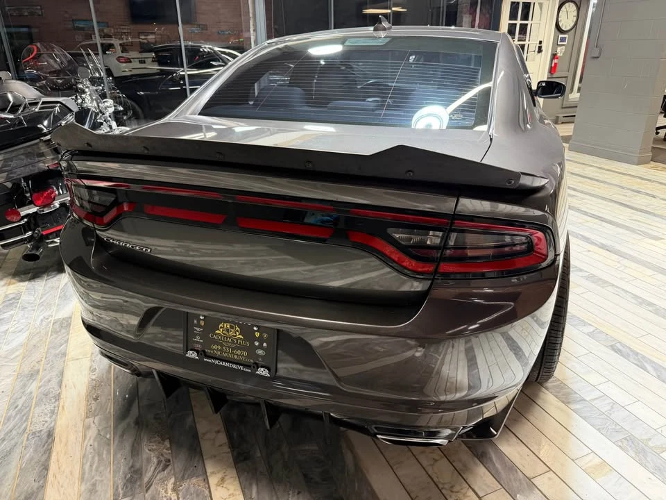 2016 Dodge Charger 7th Gen - Image 7 of 15
