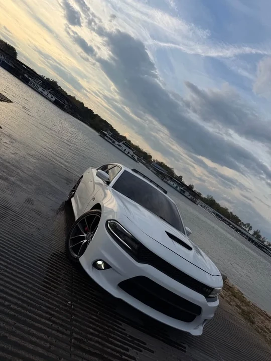2016 Dodge Charger SRT & 392 7th Gen - Image 18 of 20