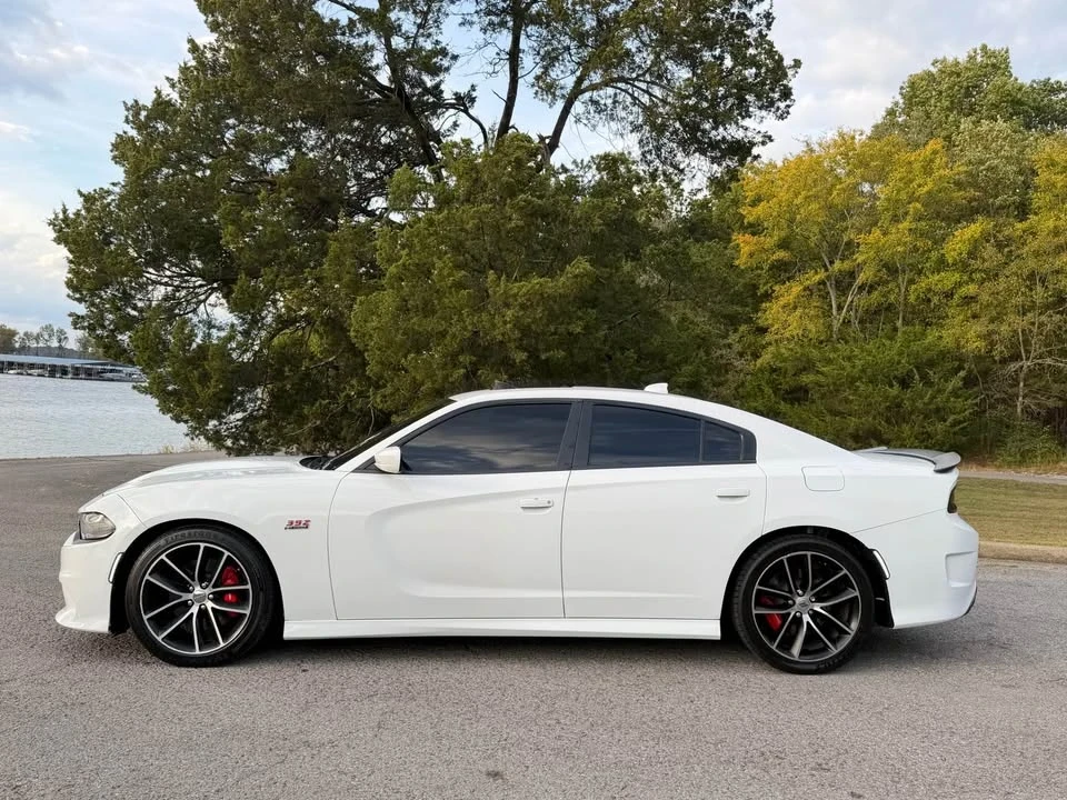 2016 Dodge Charger SRT & 392 7th Gen - Image 7 of 20