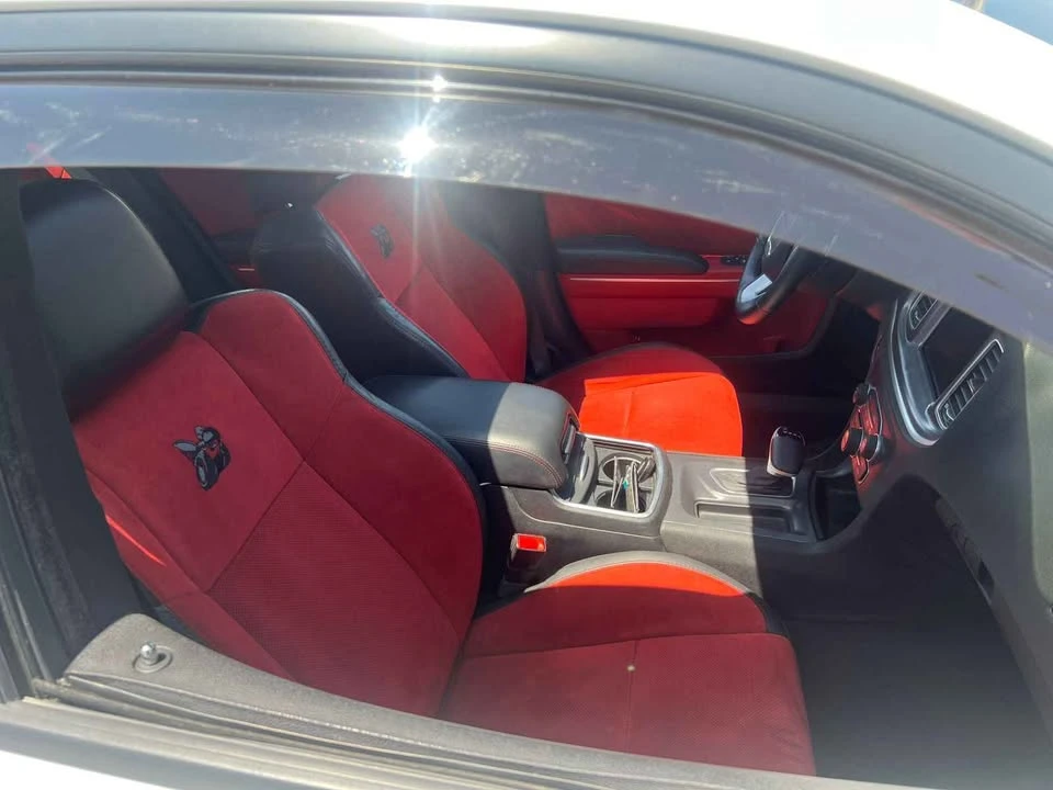2016 Dodge Charger SRT & 392 7th Gen - Image 7 of 9