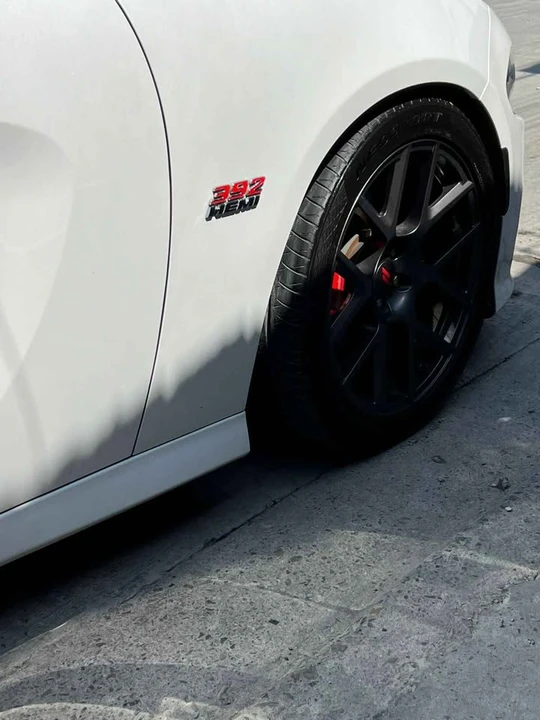 2016 Dodge Charger SRT & 392 7th Gen - Image 4 of 9
